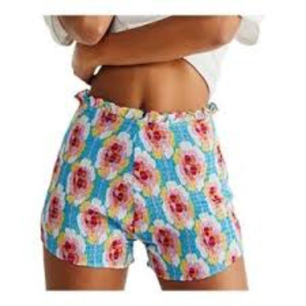 Free People ANTIK BATIK Flowy Smocked Floral Shorts Beach Vacation Size XS